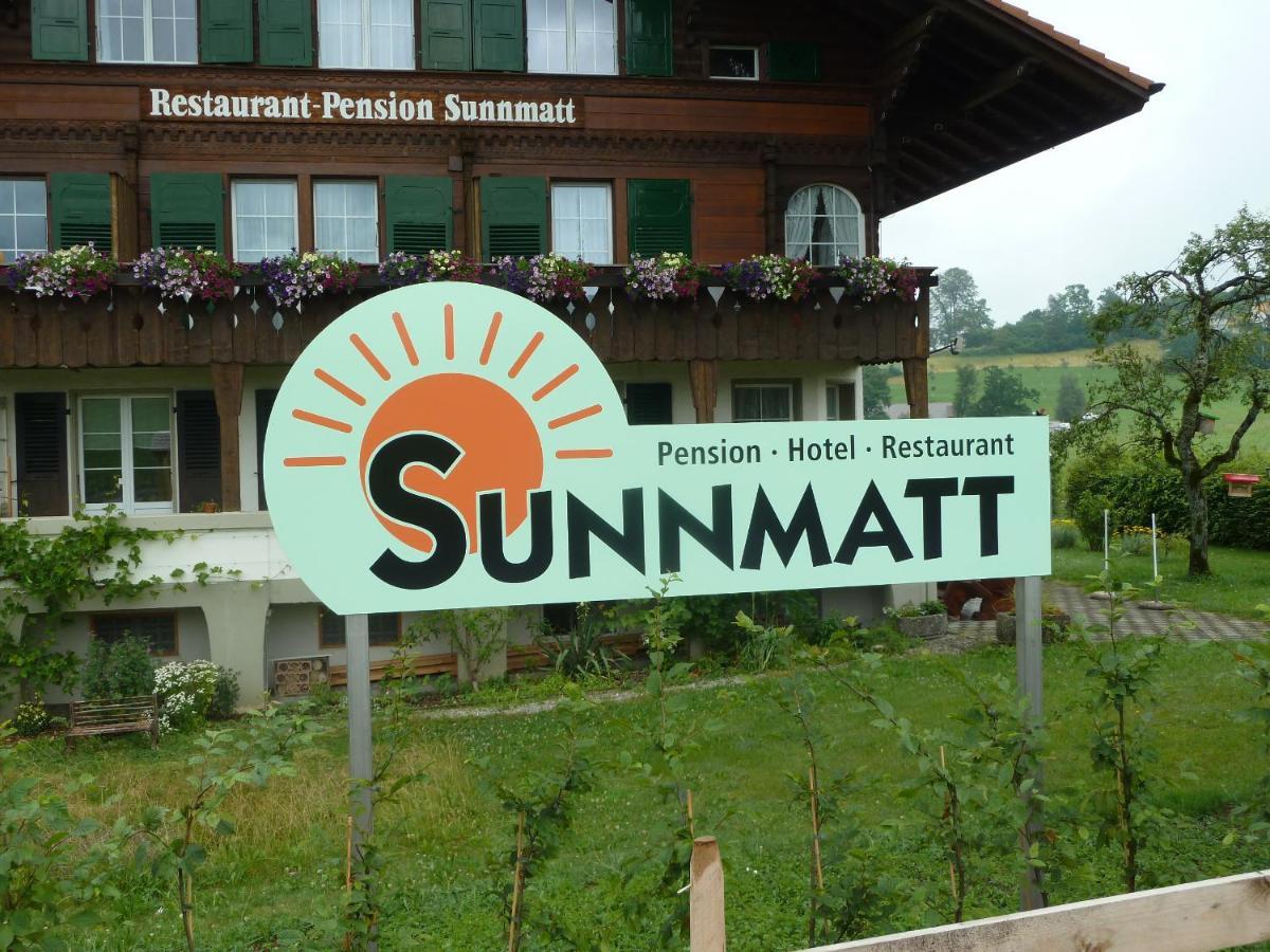 Hotel Restaurant Sunnmatt Aeschi Bei Spiez 外观 照片