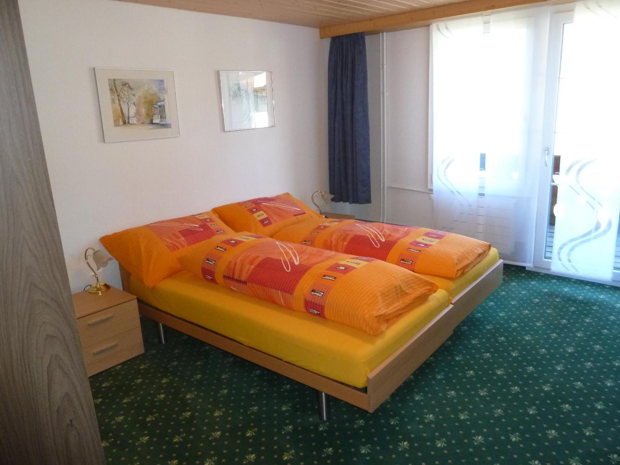 Hotel Restaurant Sunnmatt Aeschi Bei Spiez 外观 照片