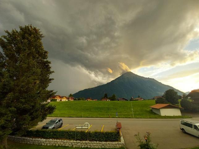 Hotel Restaurant Sunnmatt Aeschi Bei Spiez 外观 照片