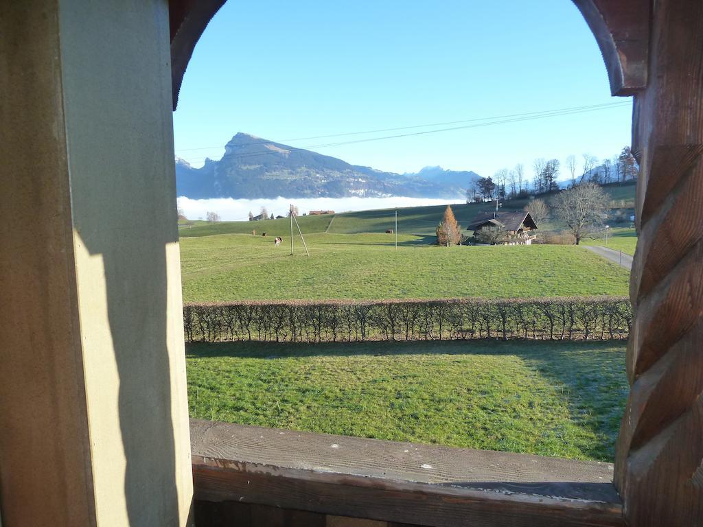 Hotel Restaurant Sunnmatt Aeschi Bei Spiez 外观 照片