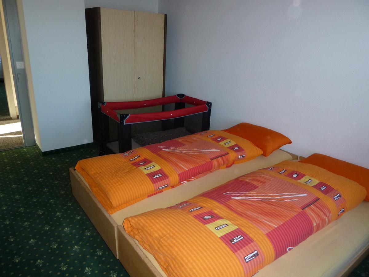 Hotel Restaurant Sunnmatt Aeschi Bei Spiez 外观 照片