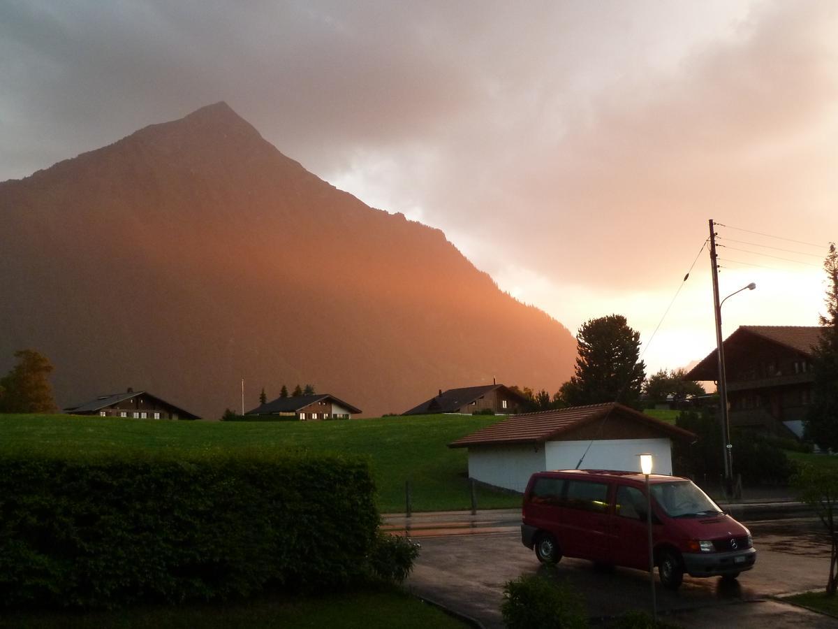 Hotel Restaurant Sunnmatt Aeschi Bei Spiez 外观 照片